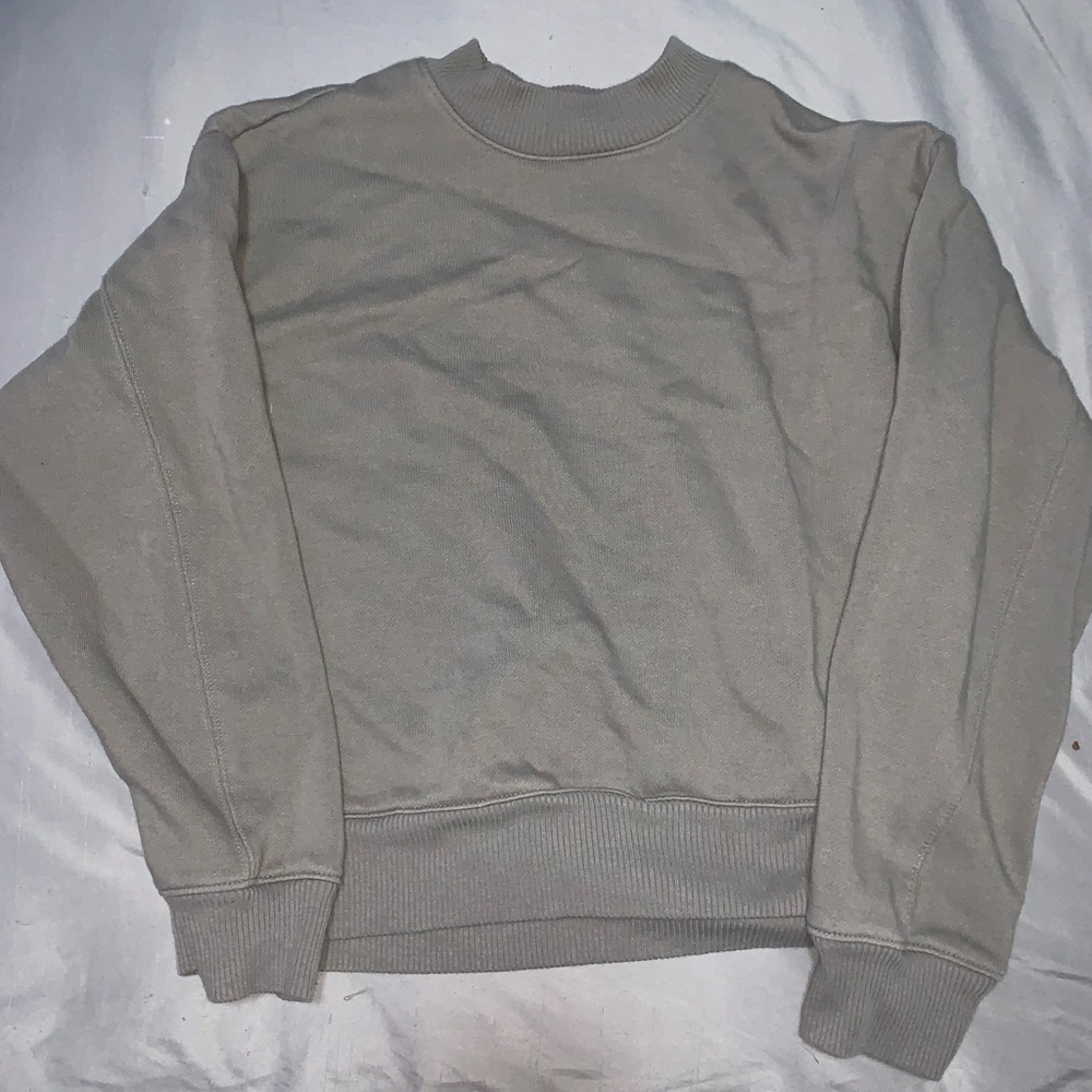 Brown crewneck